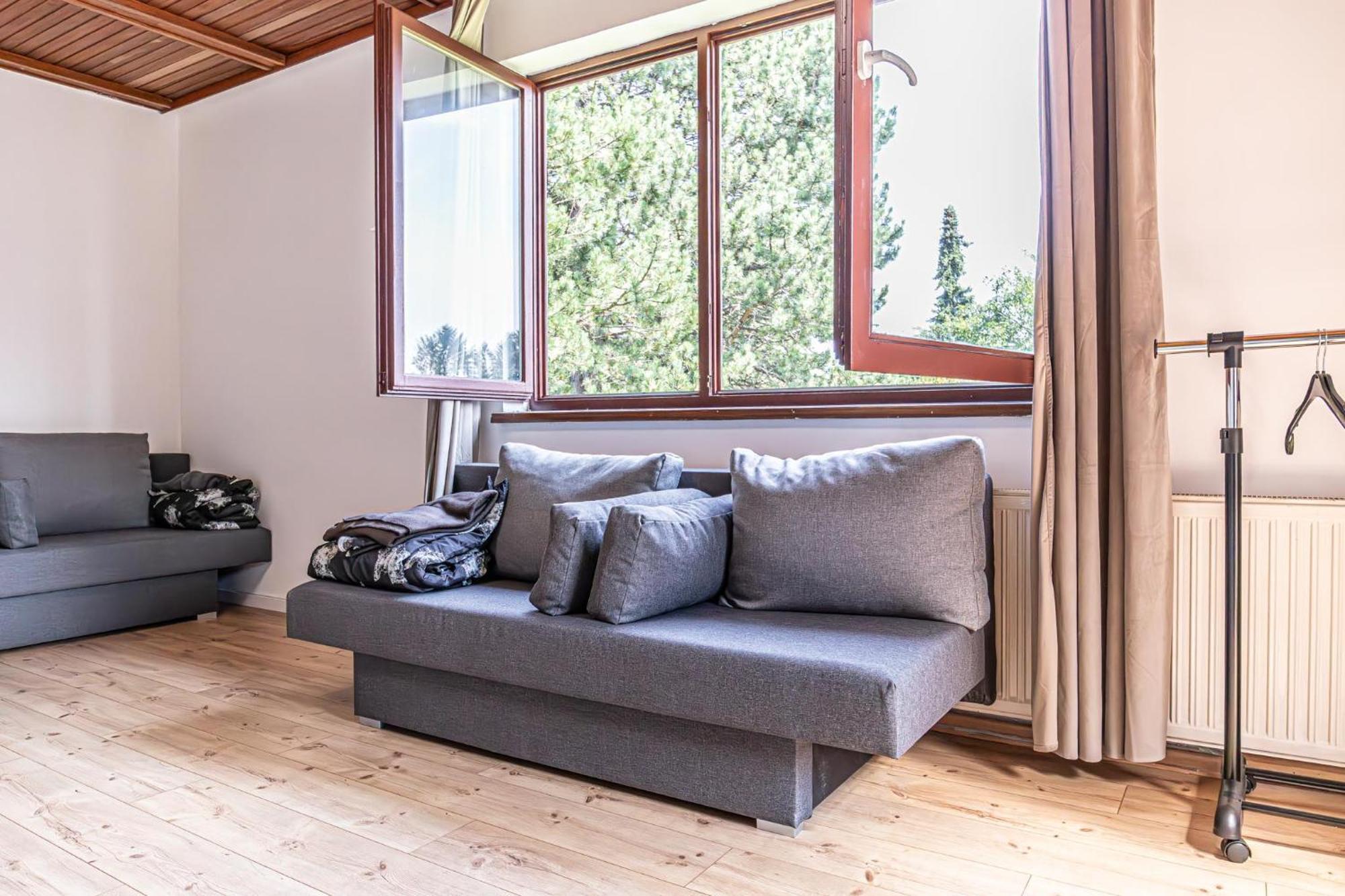 Comfy Rooms In Shared Villa With Terrace And Garden Вена Экстерьер фото